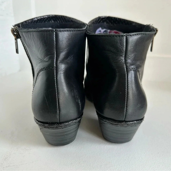 🗻 REIKER BLACK ANKLE BOOT - Sz 7.5 - LEATHER UPPER‎ - - Picture 6 of 6
